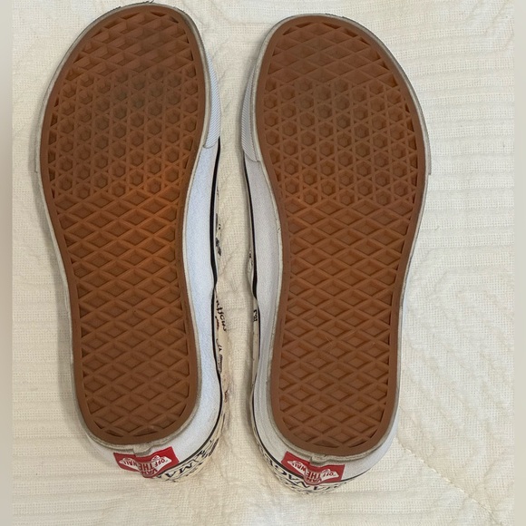 Vans Harry Potter Slip-ons - Picture 4 of 5